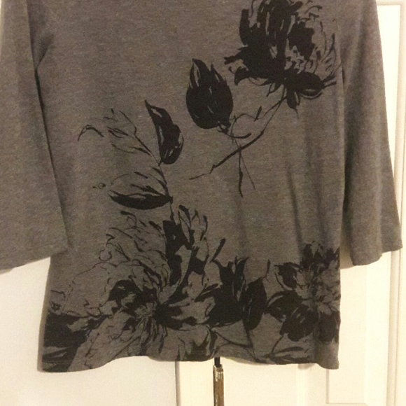 Talbot petites small 3/4 sleeve grey tee & flowers - Picture 6 of 6